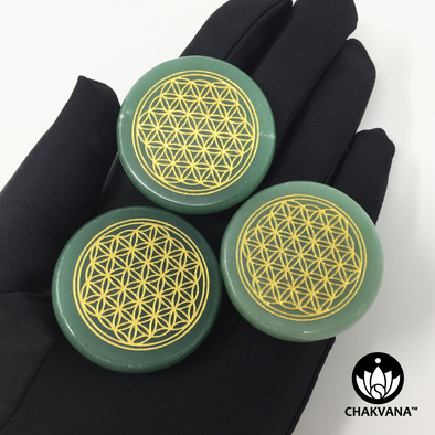 Flower of Life – Green Aventurine Good Luck Palm Stone – Chakvana.com