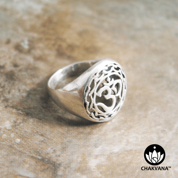 Om Diecut Sterling Silver Ring (Size 7)