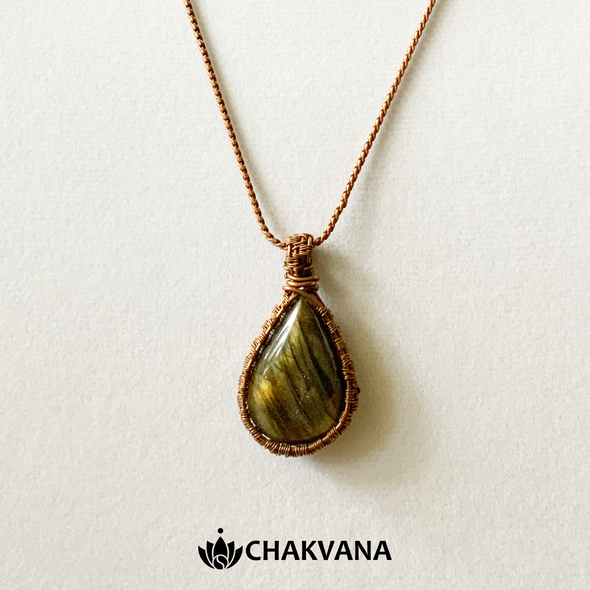 Copper Wire Wrapped Labradorite Necklace – Chakvana.com